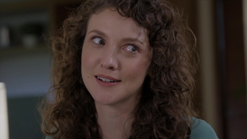 Univision NOW - La Rosa de Guadalupe - 'Nadar contracorriente'